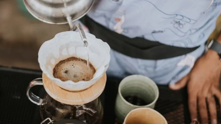 Espresso beans vs coffee beans. Different brewing methods. Pour over method.