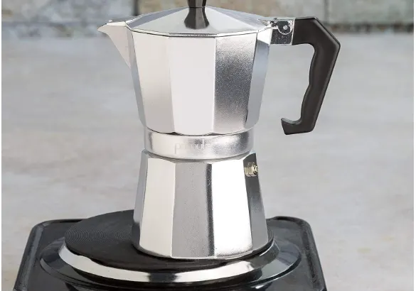 Electric moka pot vs stovetop moka pot.