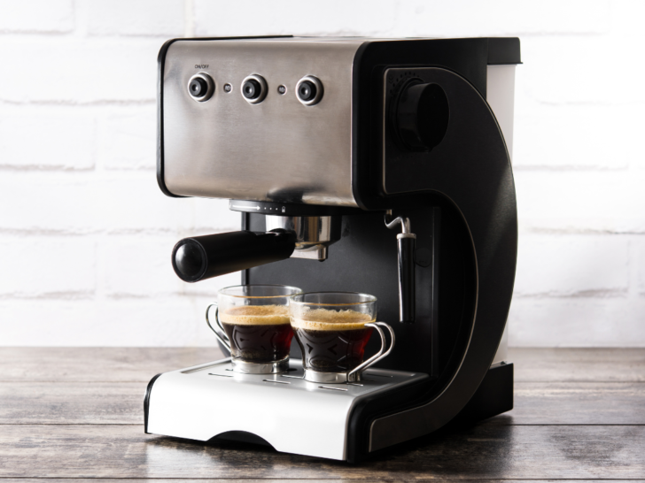 The Best Espresso Machine Under 500 (2023): Our Top 7 Picks & Buyer’s Guide