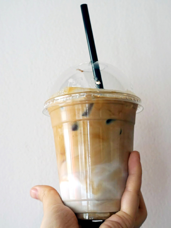 Image of an iced blonde vanilla bean coconut latte.