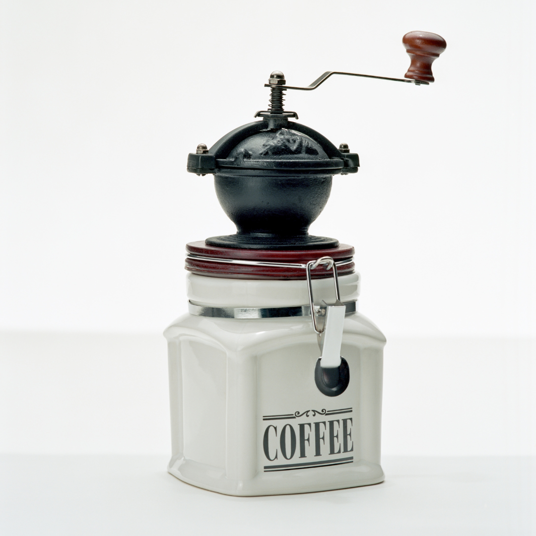 Image of manual coffee grinder. The best coffee grinder for cold brew.